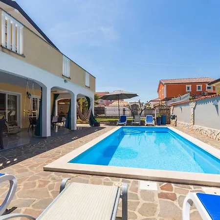 Apartamento Dino In Mit Grosser Terrasse *